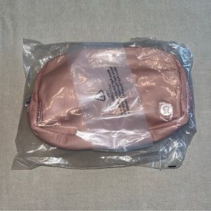 Lululemon Everywhere Belt Bag Pink Pastel. NWT.